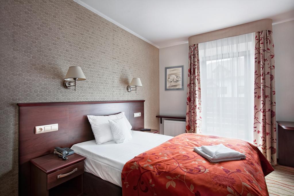Malinowy Dwor Hotel Medical Spa Świeradów-Zdrój Cameră foto